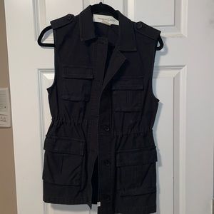 Black tank vest